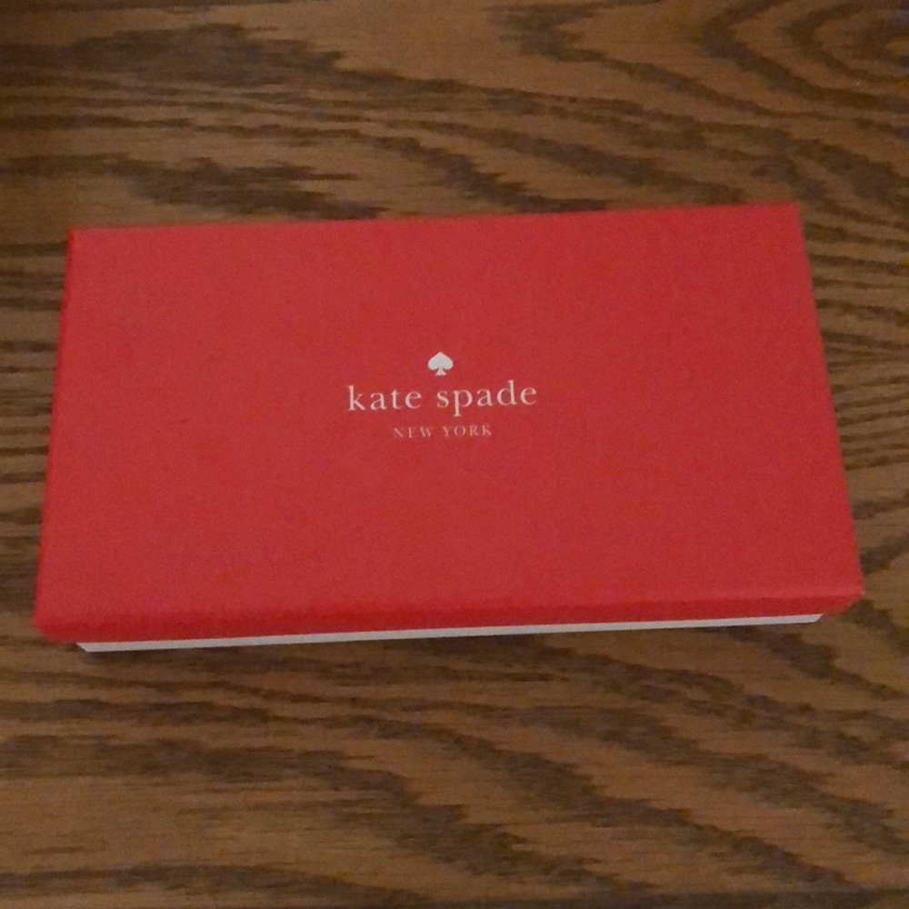 Brand New Kate Spade Cameron Street Stacy Wallet